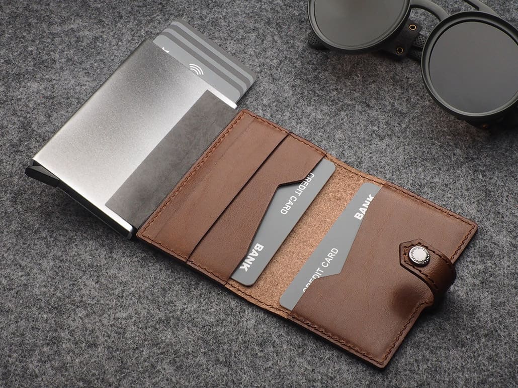 Pularys Easy Air Tag Holder Nomad Leather Brown 10