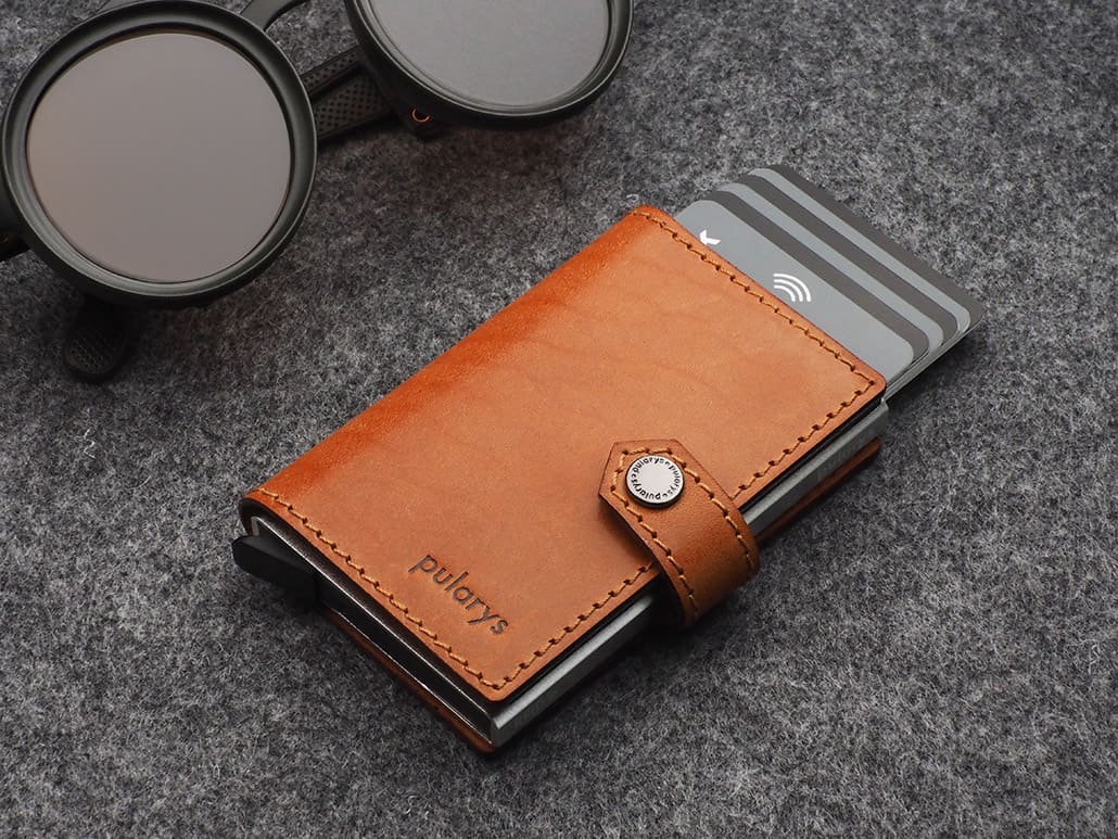 Pularys Easy Air Tag Holder Nomad Leather Cognac 3