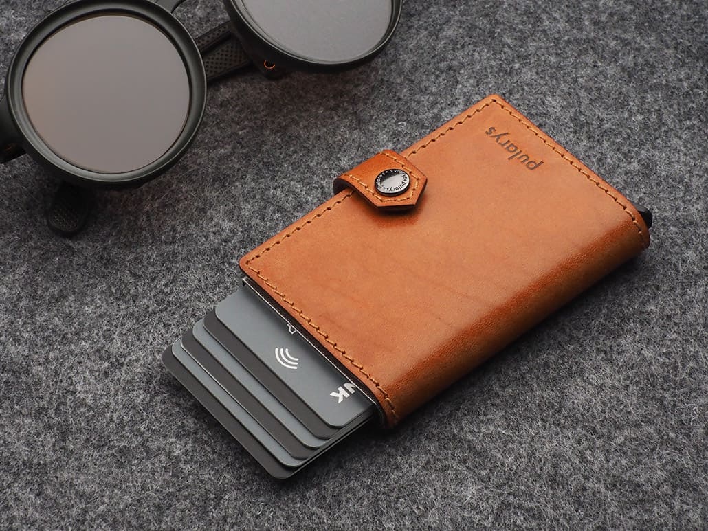 Pularys Easy Air Tag Holder Nomad Leather Cognac 4
