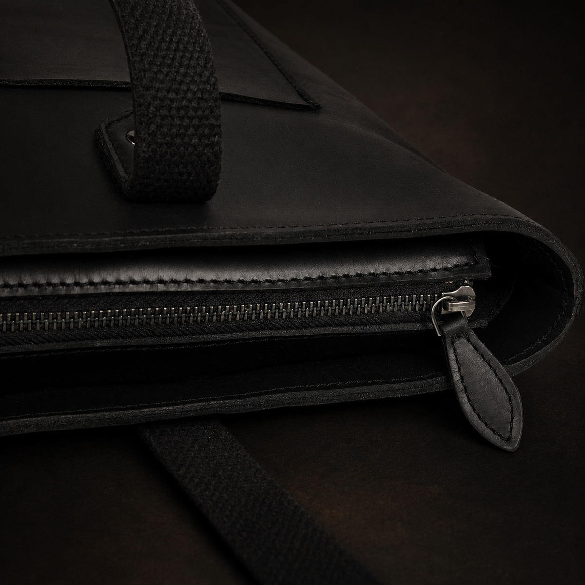 Classic Black Leather Tote Bag 5